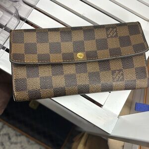 Louis Vuitton Damier Ebene long wallet